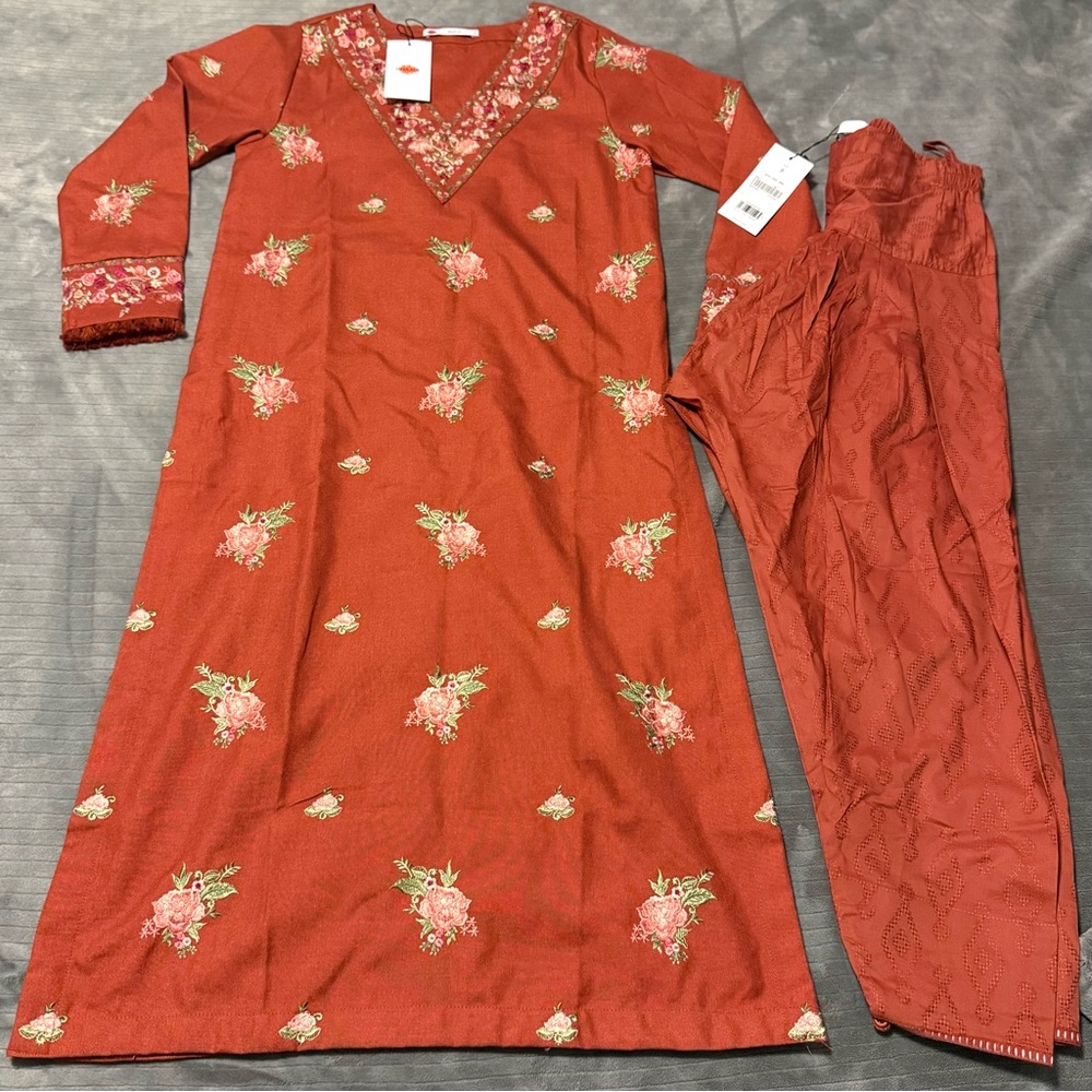 Khaadi Orange Floral Embroidered Kurta Set
